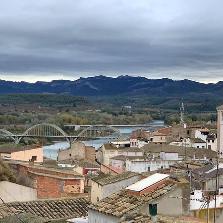 Apartaments Impro Mora d'Ebre Exteriér fotografie