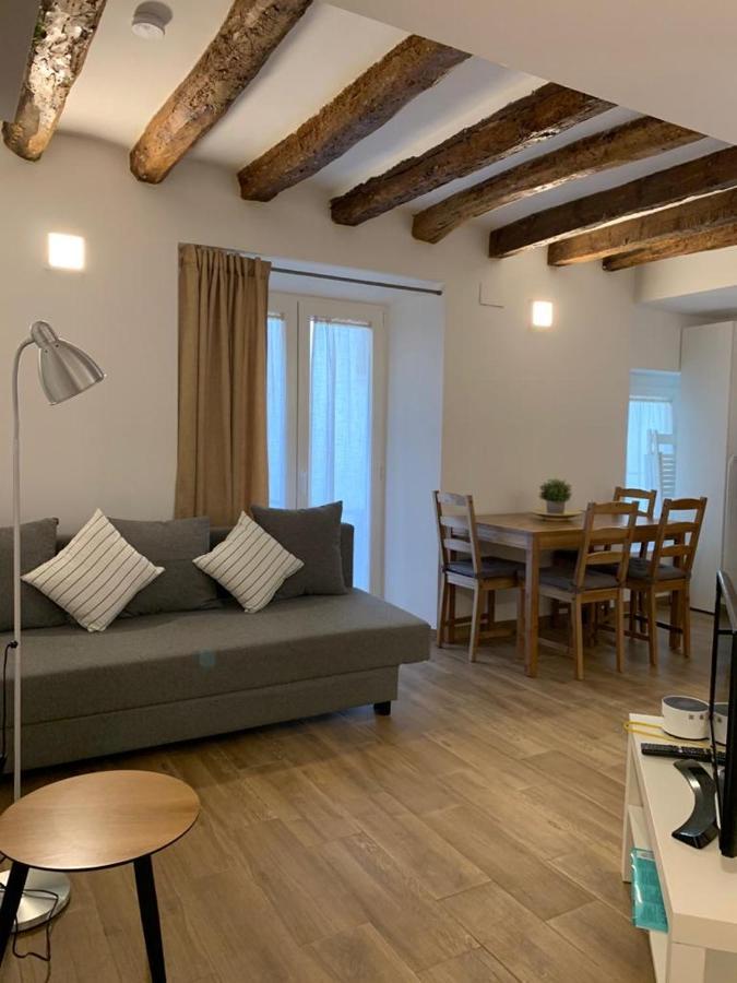 Apartaments Impro Mora d'Ebre Exteriér fotografie